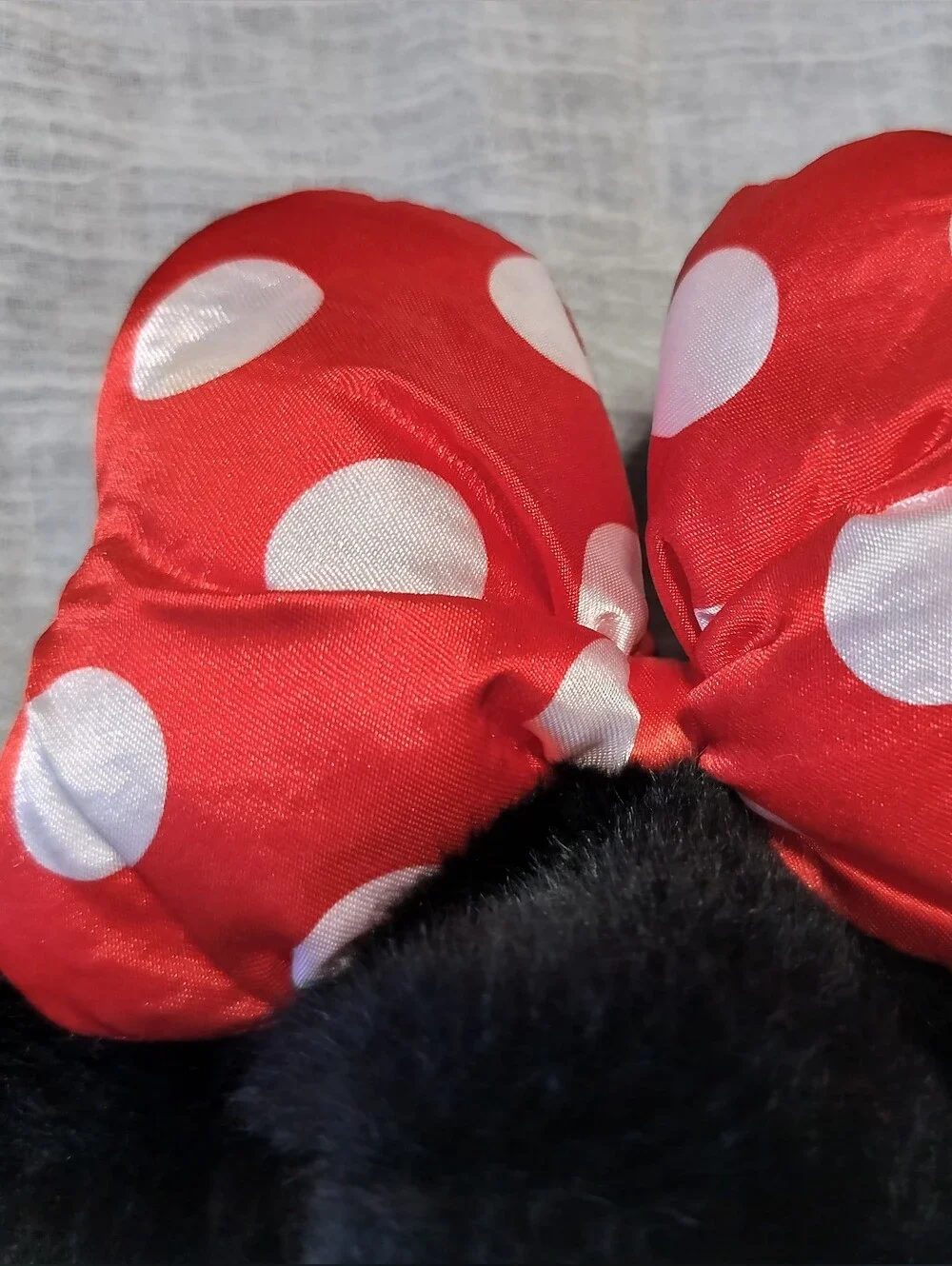 Official Disney Parks Black Faux Minnie Mouse Fur Ear Hat w Red Polka Dot Bow